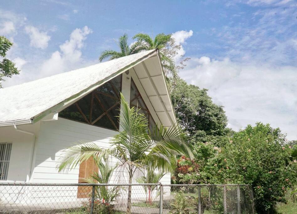 Willa Casa Moes Cahuita Zewnętrze zdjęcie